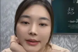 后续！劳斯莱斯女车主老公因长的太丑，被网友喷惨：好白菜被猪拱图片