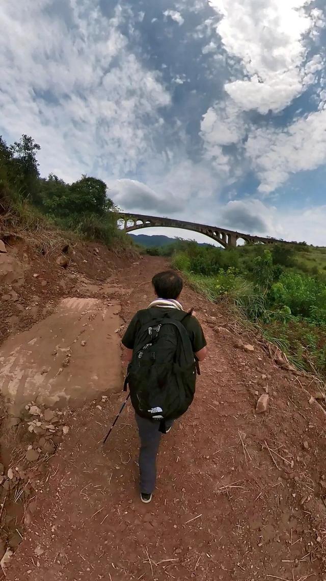 重庆北碚有一座濒临消失的古寨，寨主竟曾是美国总统罗斯福的同学