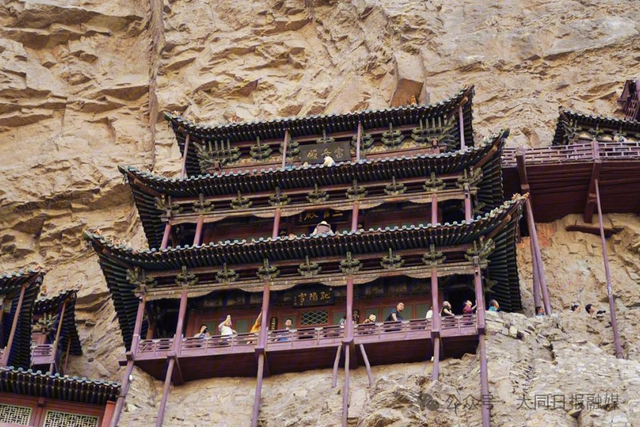 经历40余次地震不倒的悬空寺，表面支撑的立柱竟然是个“骗局”