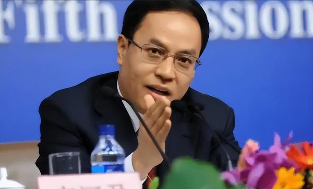 国家出手抓的3位首富	，罪行太恶劣，坑惨老百姓，个个不值得原谅