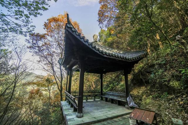 进化藏了个神仙徒步地，出片率极高！