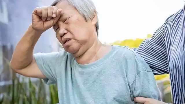 能做到这3个动作	，说明你的身体壮得像头牛！