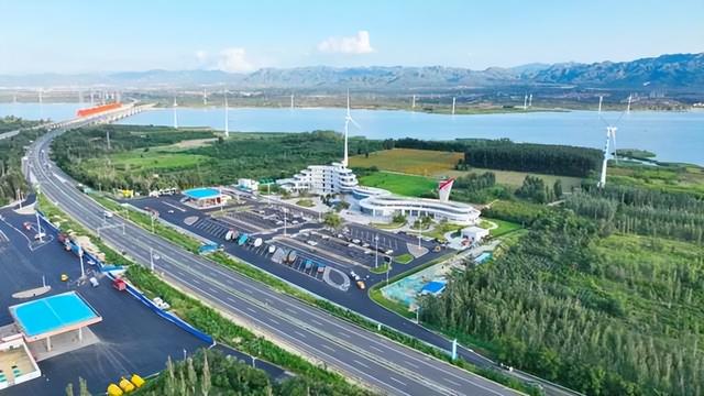 社情民意｜高速公路服务区应成为文旅融合“新赛道”