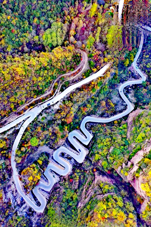 11月自驾天花板！八百里太行秋色巅峰，穿挂壁公路，邂逅红叶古村