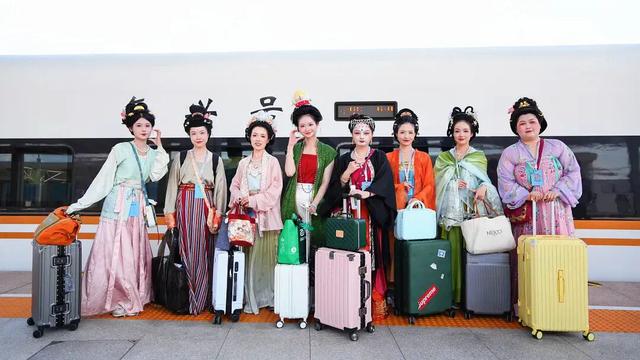 G9291次列车出发！旅客惊呆了……