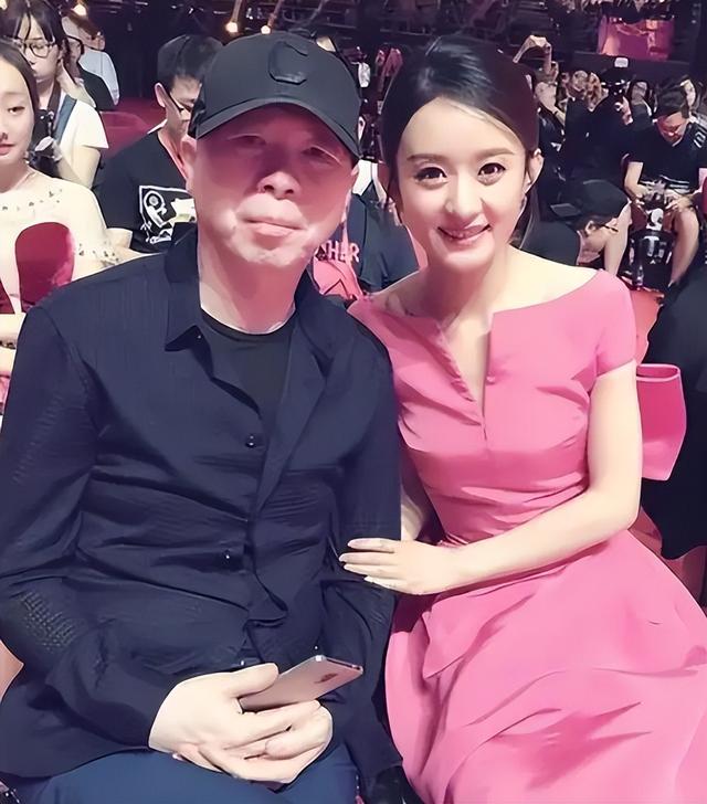 和徐帆离婚传闻真相大白仅2个月，冯小刚近况曝出，一点都不意外