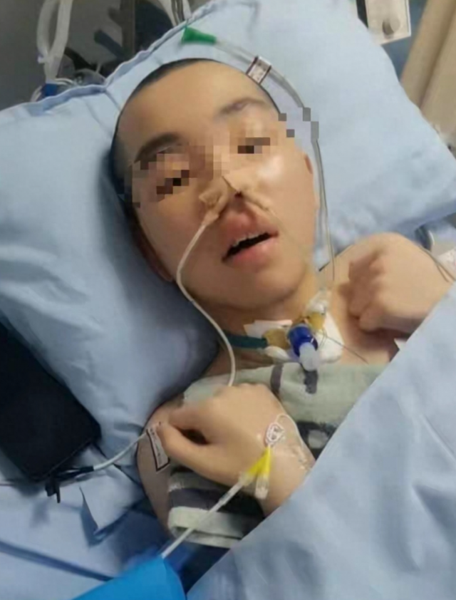 14岁男孩被女同学打中左胸当场昏厥	，责任和赔偿遇了难！