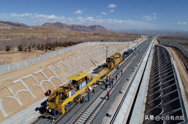 5年前中国铁路负债高达5.76万亿，再看如今的数据，真是令人意外