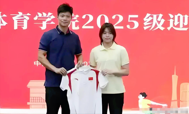 远离“造神”陷阱，央媒新闻报道，揭开了18岁全红婵的真实处境