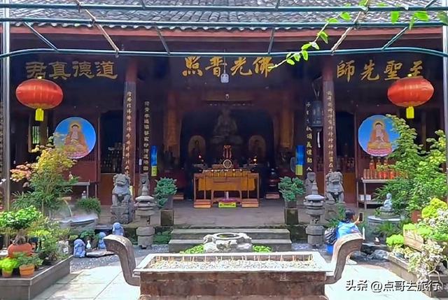 成都邛崃低调的花园寺庙，充满人间烟火，高铁公交直达！