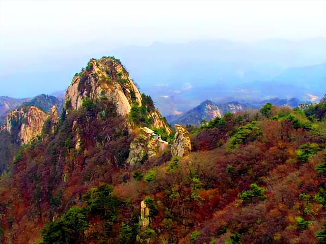 河南旅游：观中原大佛 赏神奇尧山纪行（图）