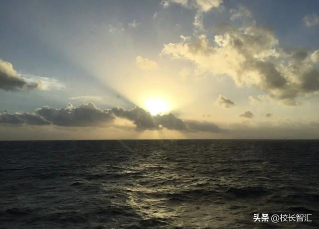 跟着小路，赴一场加勒比海的诗酒之约