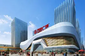 震撼！万达将总部大楼转手国家，王健林策略超群，许家印相形见绌图片