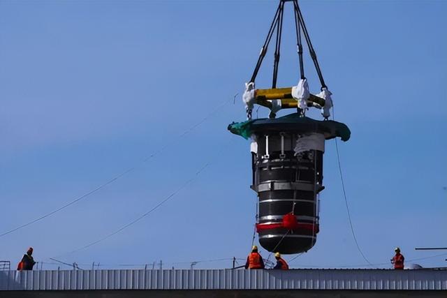 中国“换道超车”的能源方案