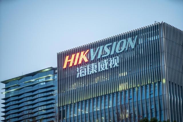 路透社：美国电商“一键清仓”，数百万中国电子产品被迫下架！