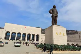 来延安怎么玩（5）？延安革命纪念馆图片
