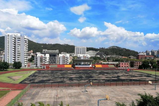 福建省“臭名远扬”的4所大学，毕业证形同虚设，学生请提高警惕
