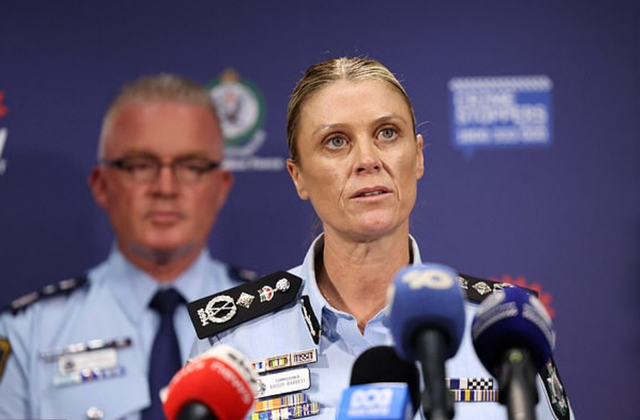 澳大利亚恐袭案枪手虽存在恐怖主义危险信号，仍于2023年获持枪证