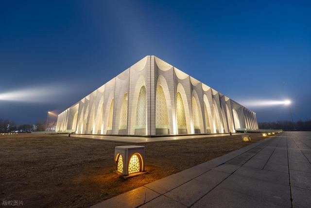 北京没想到	，天津没想到，现在的廊坊，怎么突然这么火了