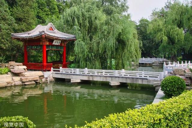 钓鱼台国宾馆住一晚要多少钱？据说24小时武警守卫，是真的吗？