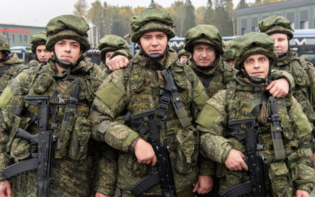 普京熬了3年总算熬出头，形势对俄罗斯一片大好？