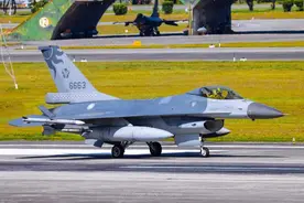 台军也成“强震受灾户”？台媒： 花莲空军基地8架F-16受损图片