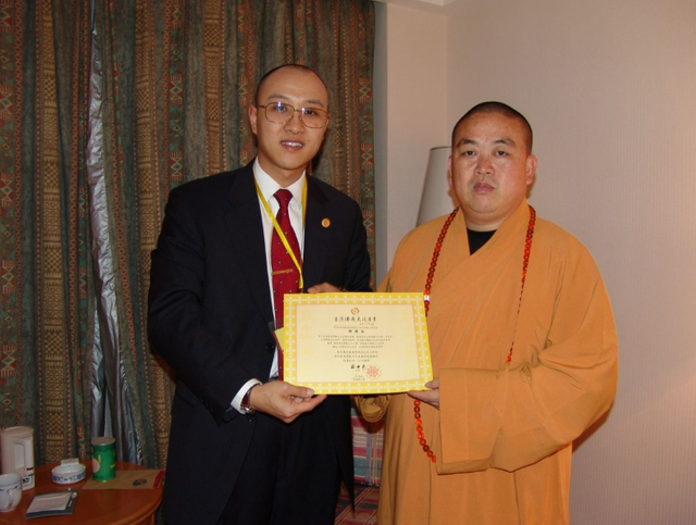 释永信被捕仅10天，他身上的三个疑点被解开，私生子身份浮出水面
