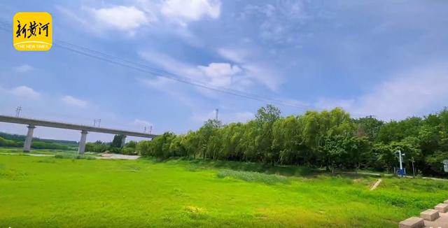 济南的“阿勒泰”，太惊艳了！与草地蓝天相伴，治愈感直接拉满了！