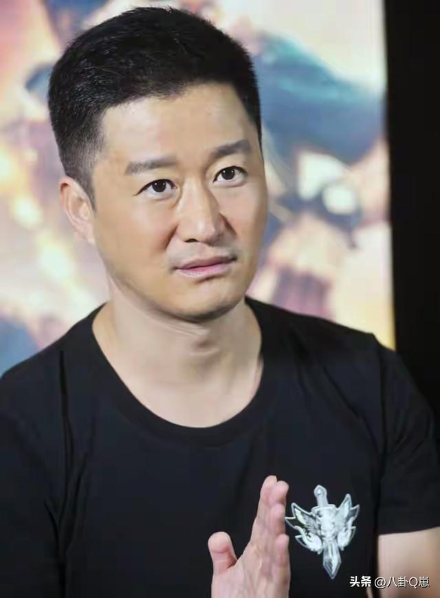 拔出萝卜带出泥！吴京风波牵扯出多位明星，李连杰张译点评的没错