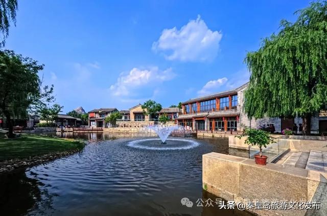 免费！秦皇岛这个特色小镇开园啦，美似江南，夜景迷人！