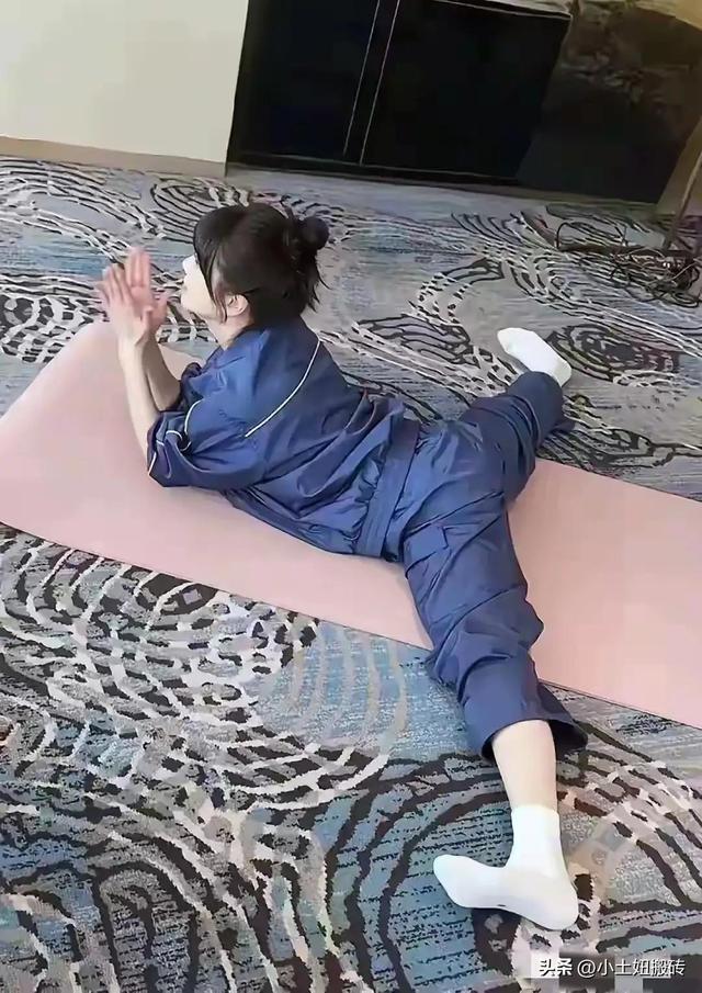 我的妈呀!差点没认出来,想当年,这可是我做梦都想娶的女神啊