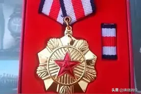 一等功臣李卿君——一个努力塑造八十年代政工干部形象的指导员图片