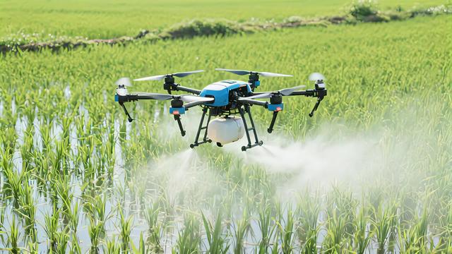 政策背书比新能源还猛！5万亿低空经济爆发，青岛小伙已月入10万