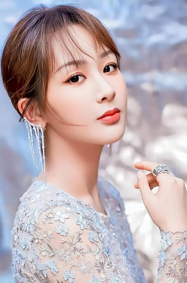 大反差！马思纯公然曝光杨紫私生活，网友：和想象中很不一样