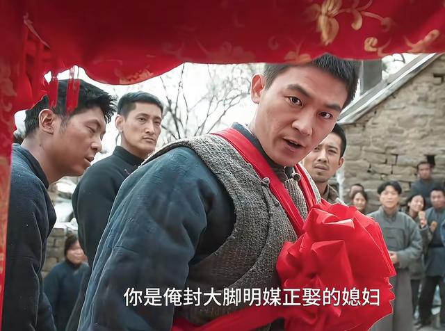 不会演就别尬演！《生万物》最大的败笔，就是请了“戏混子”的她