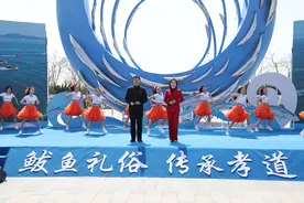 鲅鱼腾浪 山海共舞！青岛2025第二十一届沙子口鲅鱼节开幕图片