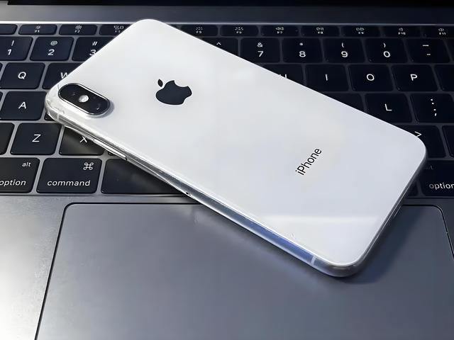 iPhone X：十年革新，铸就智能手机的永恒传奇