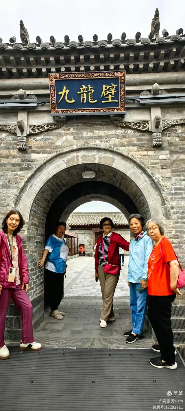 北京开国将军后代合唱走进古城大同，探寻历史足迹，感受文化魅力