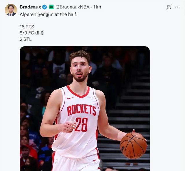 17中12也得背锅！决胜时刻两次低级失误申京让权火箭明显不适应