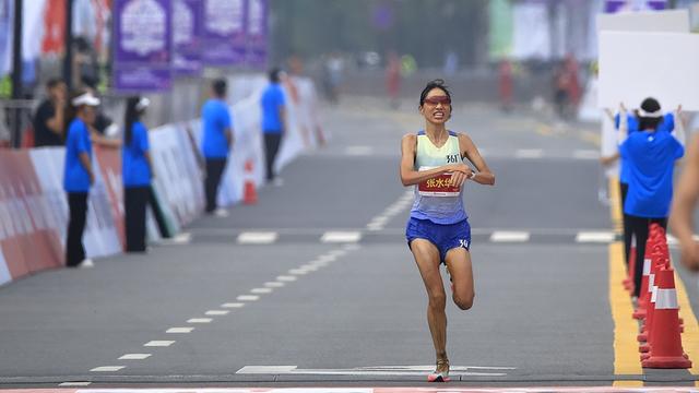 辞职仅2天，好友曝最快女护士下步计划	，田协除名风波已真相大白