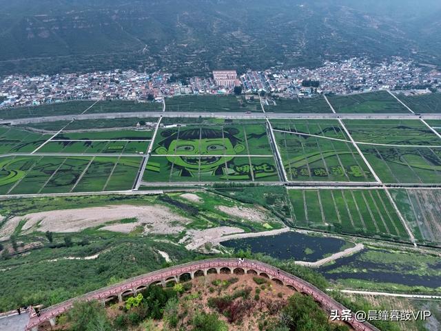太行山平顺县的天路