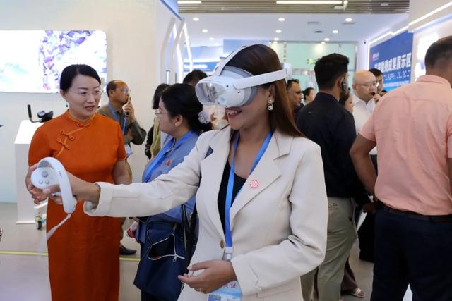 东盟国家辅助技术服务管理研修班到北京市残疾人服务示范中心参访交流