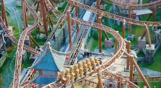 那些坐过山车的「特种兵」，有人坐过1200部