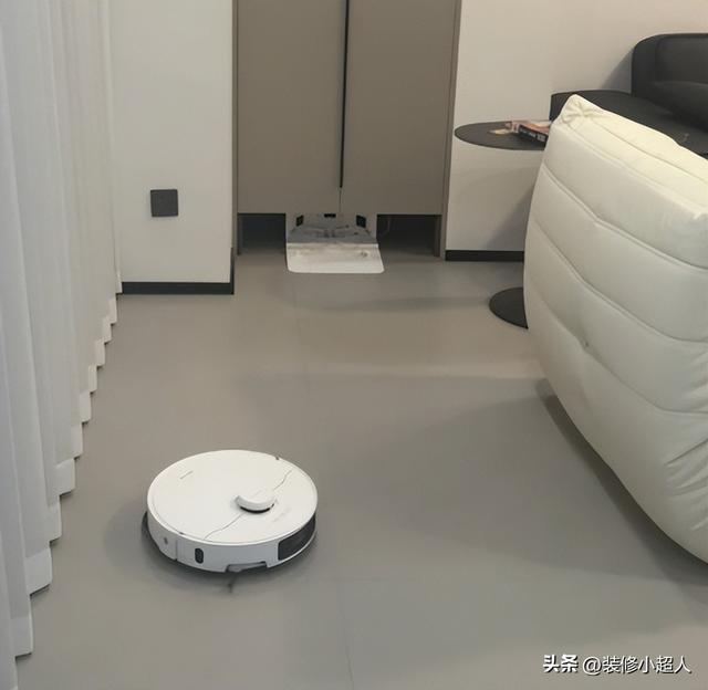 “扫地机器人”值不值得入手？体验了1年多，憋了一肚子的话想说