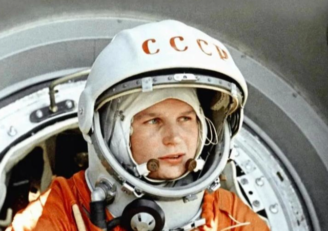 女航天员牺牲大	，升空前必须要吃避孕药？其中缘由令人意外