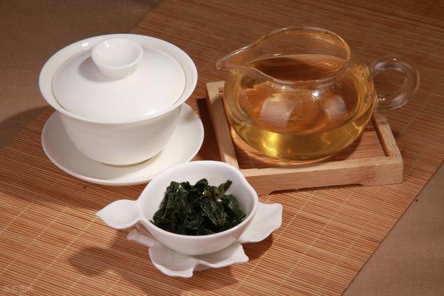 桑叶茶有啥神奇功效？降糖消斑还减肥，速来围观！
