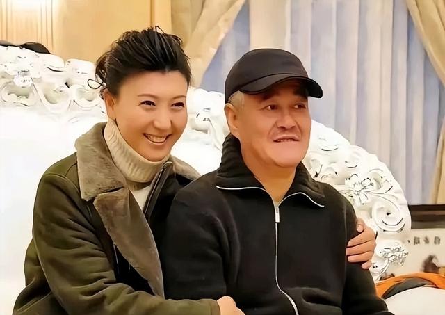 赵本山也没想到，闫学晶塌房没多久	，爱徒孙立荣因一举动口碑暴增