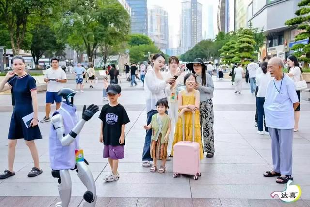 机器人租赁再爆发，国庆需求飙升，提前2个月被预约一空