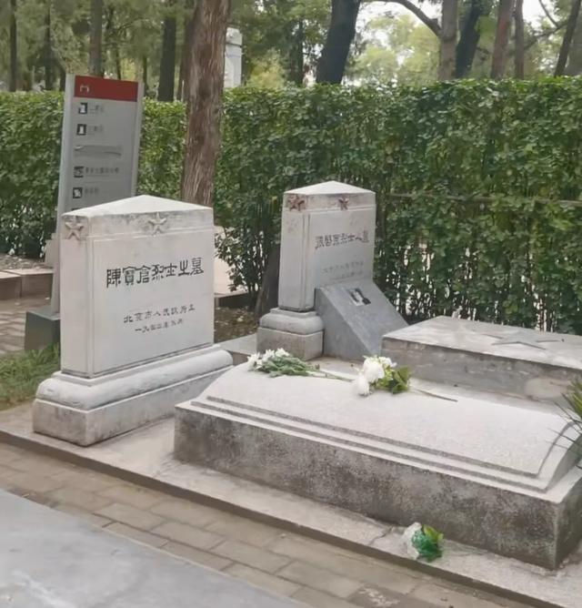 烈士墓前鲜花寥寥，战友碑前行人如织，为何英雄故事总被遗忘？