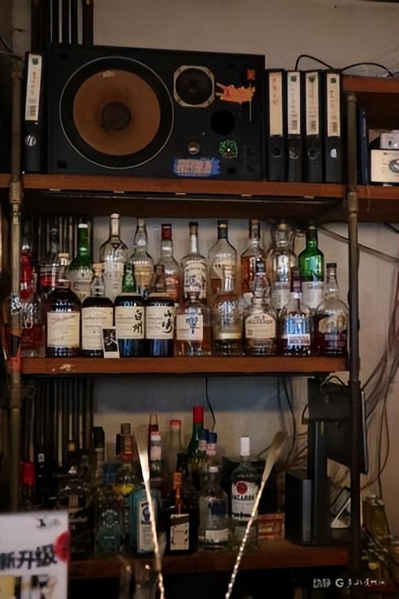 贵阳巷里走丨余家巷：旧巷深处，藏着会讲故事的精酿屋